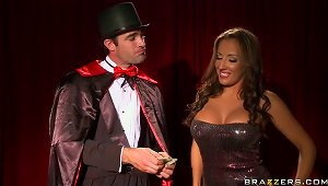 Busty Richelle Ryan Gets Fucked Hard In The Greatest Magic Trick Ever