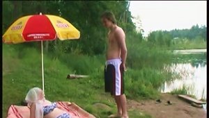 He Meets A Mature Babe By The Lake And Spends An Afternoon Fucking Her