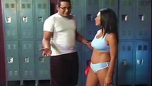 Wicked Girl Cassandra Cruz Humiliates A Guy In The Locker Room
