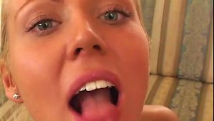 Bibi Fox Blows And Gets Lots Of Sweet Sperm In Her Mouth